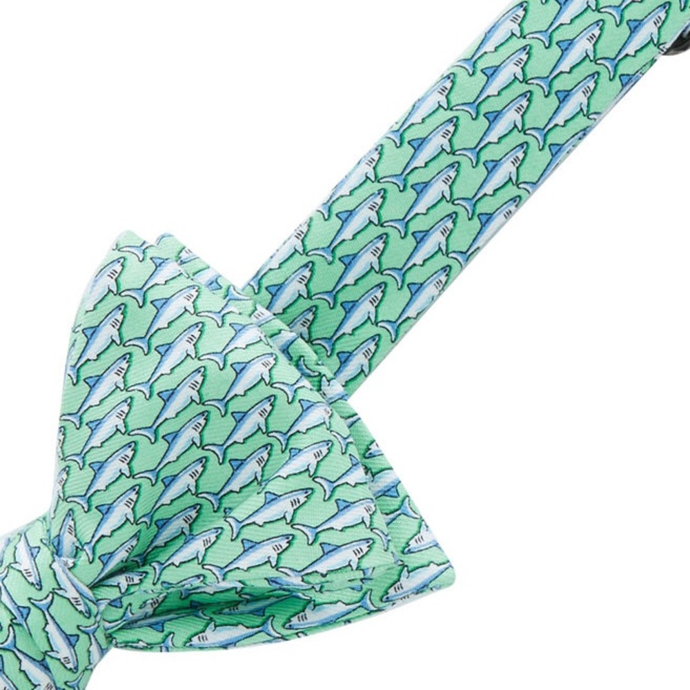 Vineyard Vines Men’s Bow Tie